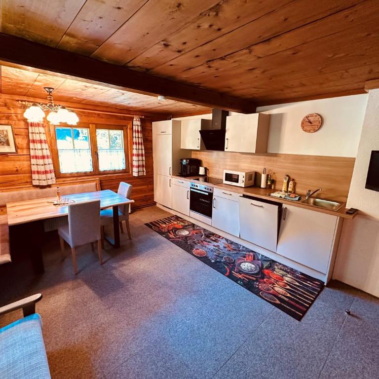 Ferienhaus Unterkircher-Wallner - Apartment mit 2 Schlafzimmern und Balkon - 8