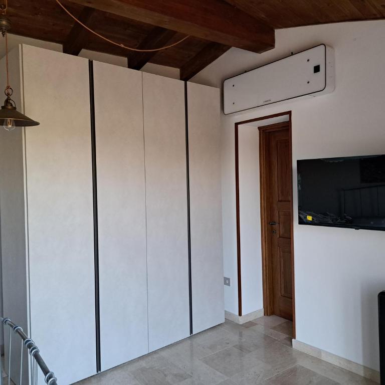 Pool & BBQ Relax - 5 minuti dall'aeroporto di Alghero - Appartamento con 2 Camere da Letto - 7