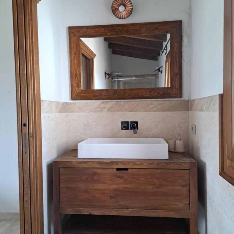 Pool & BBQ Relax - 5 minuti dall'aeroporto di Alghero - Appartamento con 2 Camere da Letto - 12