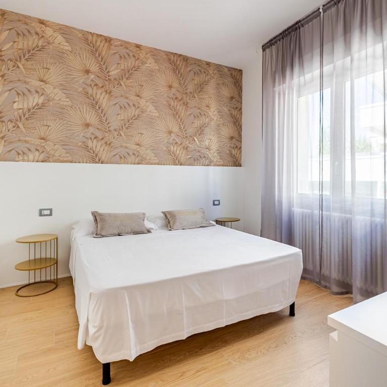 Luxury Apartment , Super WiFi - P r a t u r e c c i Group - Two-Bedroom Apartment - 6