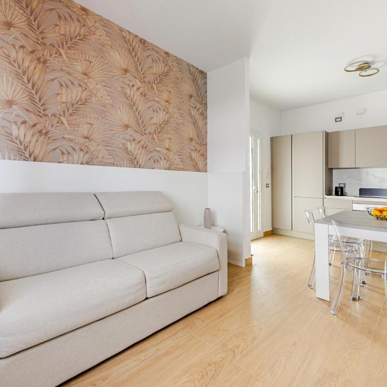 Luxury Apartment , Super WiFi - P r a t u r e c c i Group - Two-Bedroom Apartment - 1