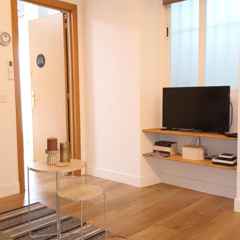 Mariposita Málaga, Historic Centre apartment with private patio - Apartamento de 1 dormitorio - 17