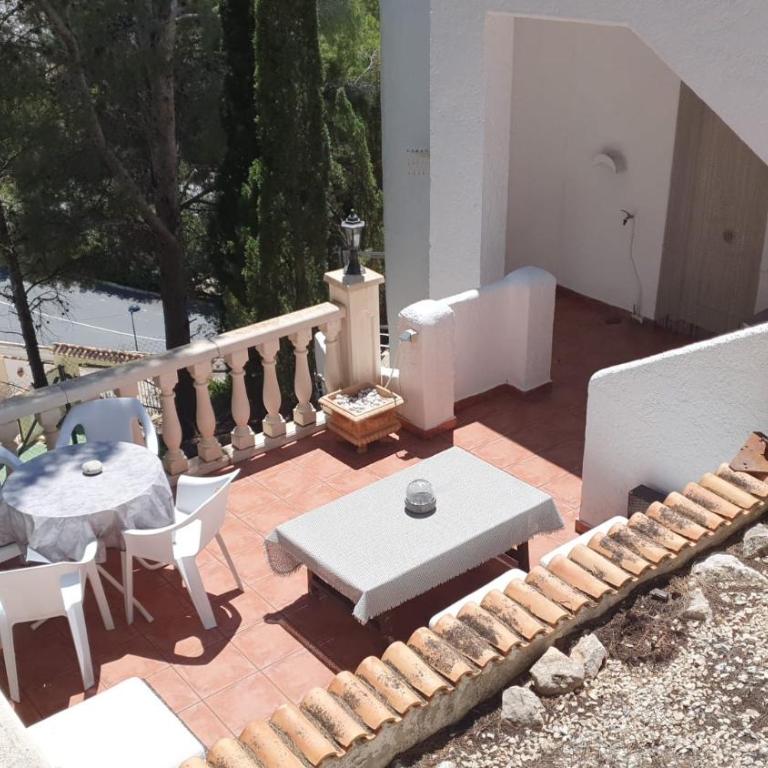 Traumhaftes Apartment mit Pool - Three-Bedroom Home - 5