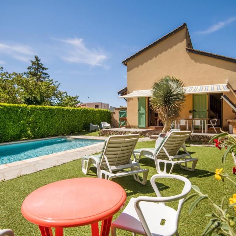 Le nid des ailes piscine jardin parking centre-ville - Villa avec Piscine Privée - 42