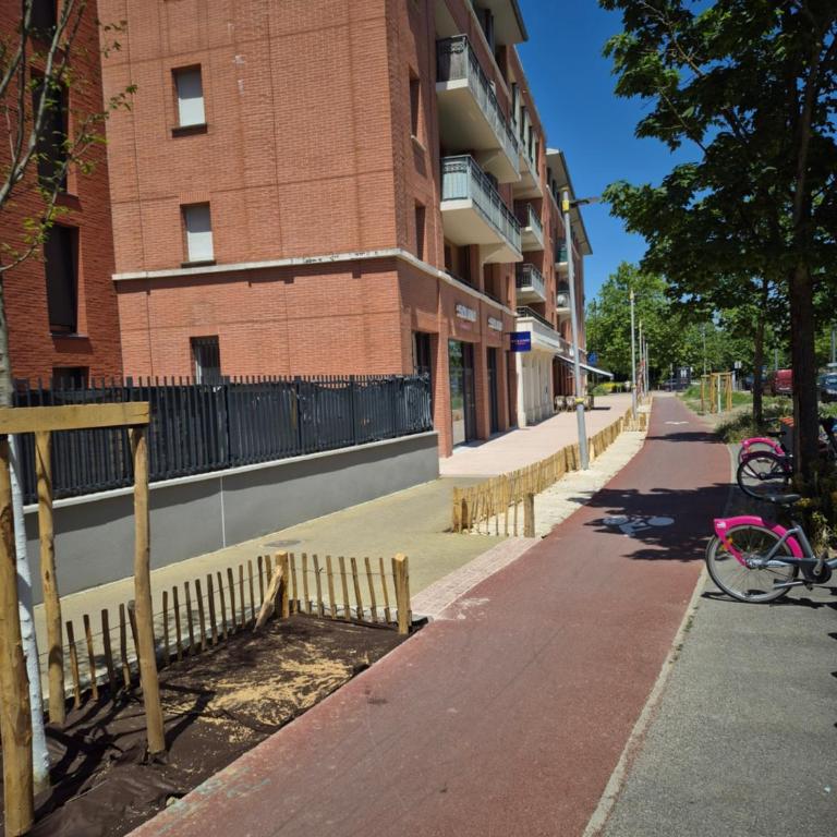 City Rose T2, Climatisation,parking privé, piscine, wifi , tout confort - Apartment mit 1 Schlafzimmer - 5