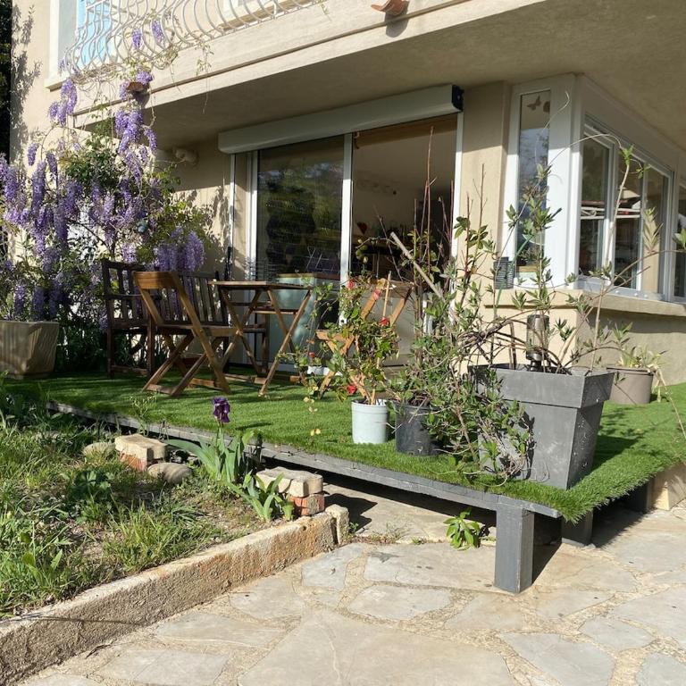 Joli T2 dans une villa - Apartment mit 1 Schlafzimmer - 17