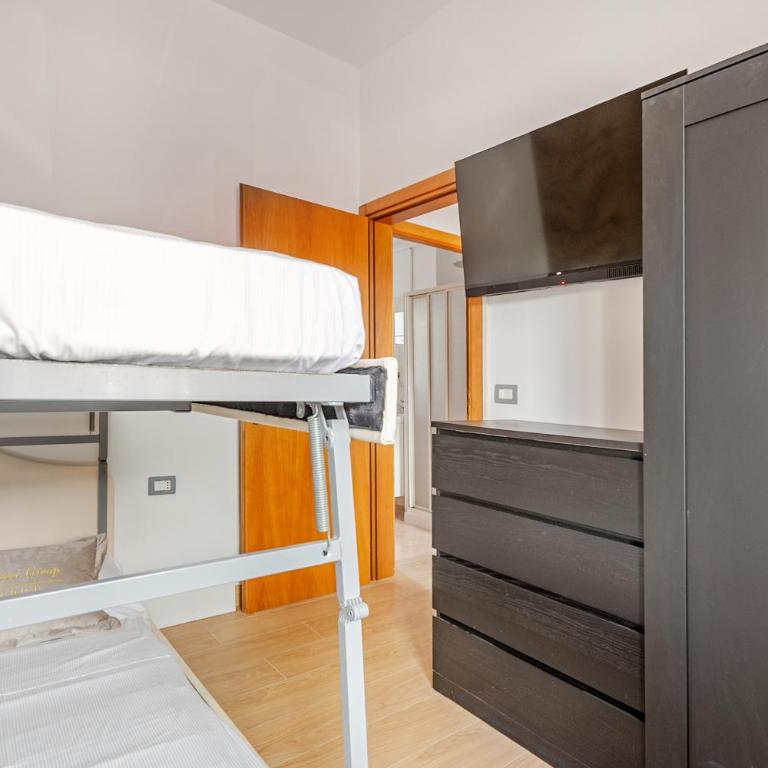 Grazioso Trilocale con Patio WiFi top - P r a t u r e c c i Group - Two-Bedroom Apartment - 9