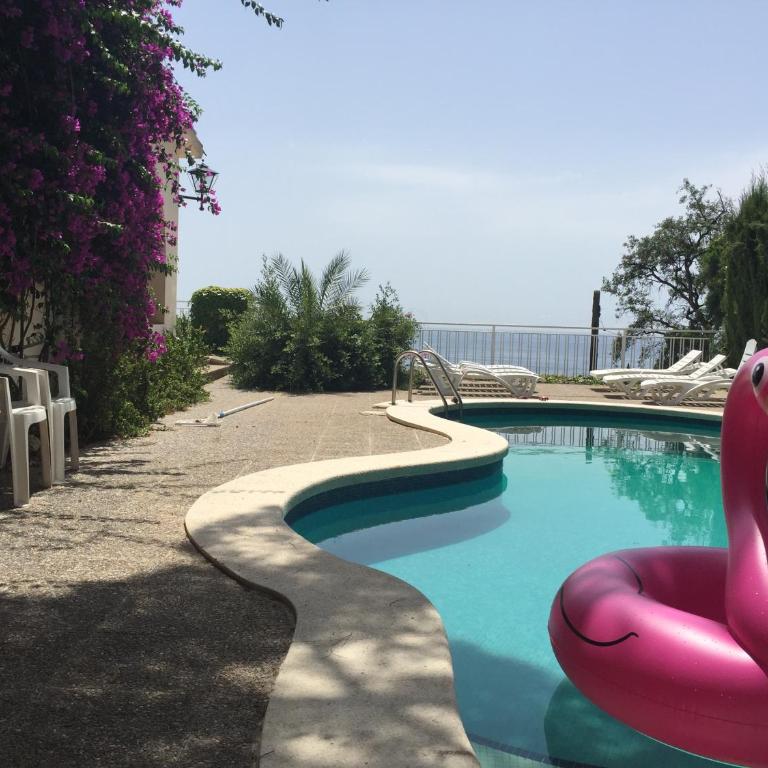 Villa with a great sea view,9min by walk to beach - Casa de 5 dormitorios - 4