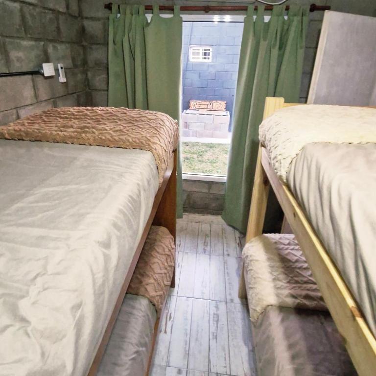 Descanso del Monte - Three-Bedroom House - 7