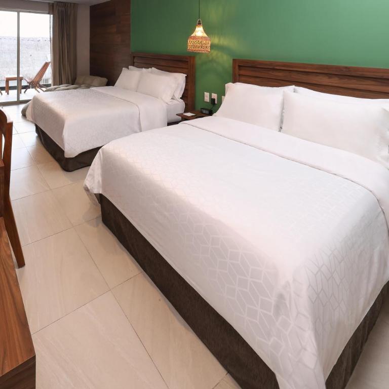 Holiday Inn Tulum by IHG - Standard Queen Room with Two Queen Beds - Communications Accessible - 7