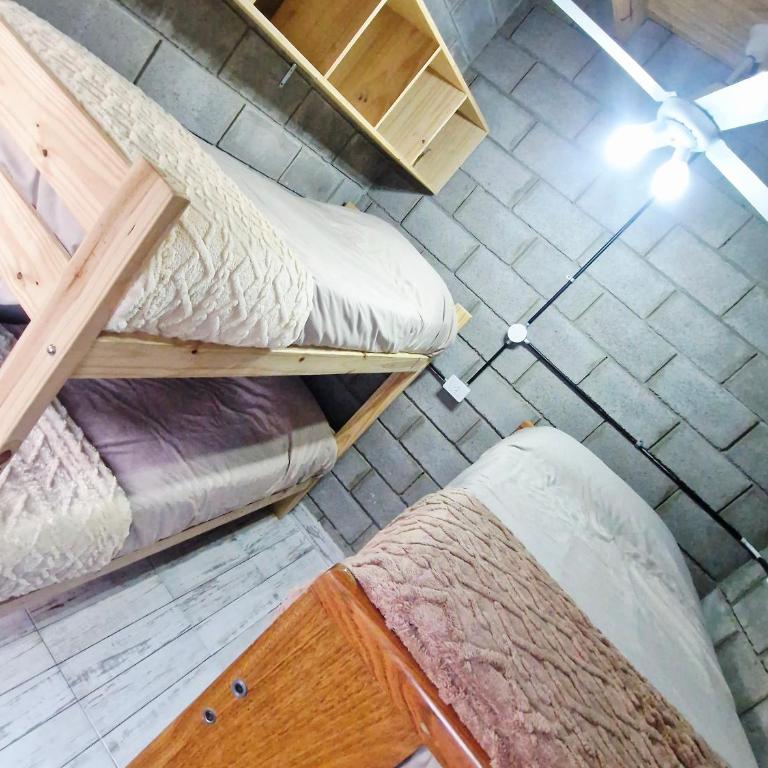 Descanso del Monte - Three-Bedroom House - 6
