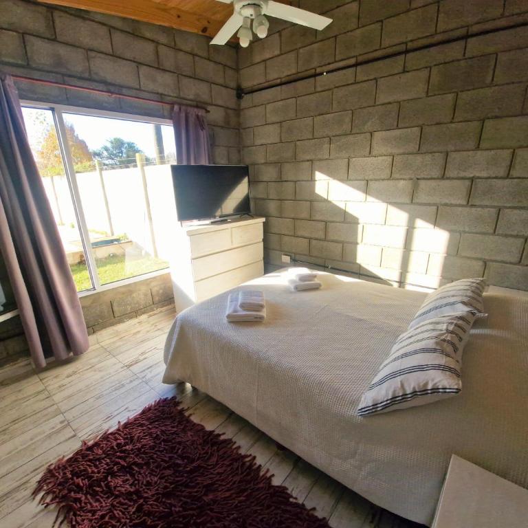 Descanso del Monte - Three-Bedroom House - 1