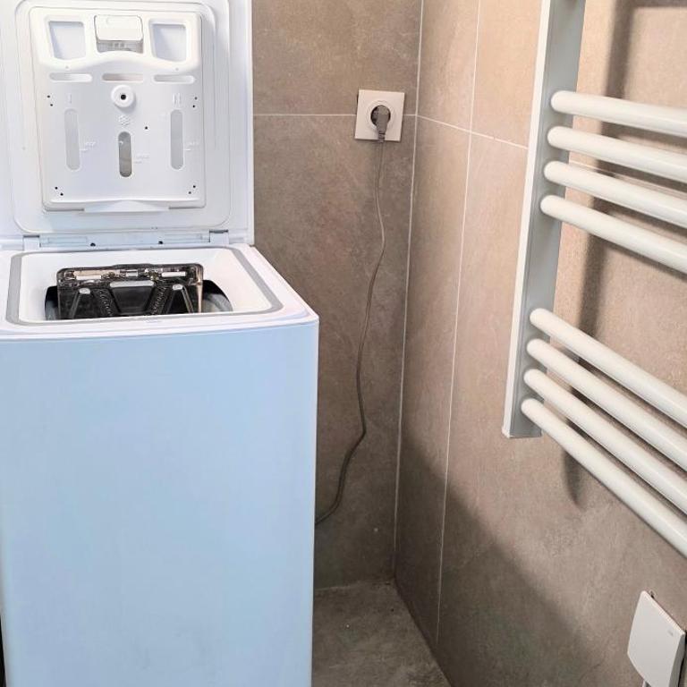 Le Barcarès - gîte "Carlit" climatisé 2 chambres pour 6 personnes, à 10 mns à pied de la plage, avec place de parking - Apartment mit 2 Schlafzimmern - 8