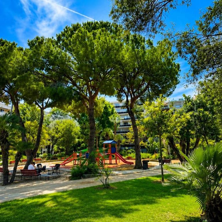 Riviera Beach Juan les Pins 300m plage avec terrasse - Appartement 1 Chambre - 22