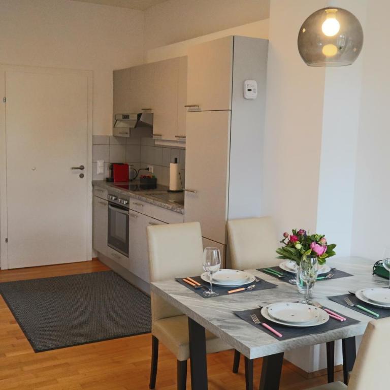 City Appartement mit 2 Schlafzimmern - Apartamento - 10