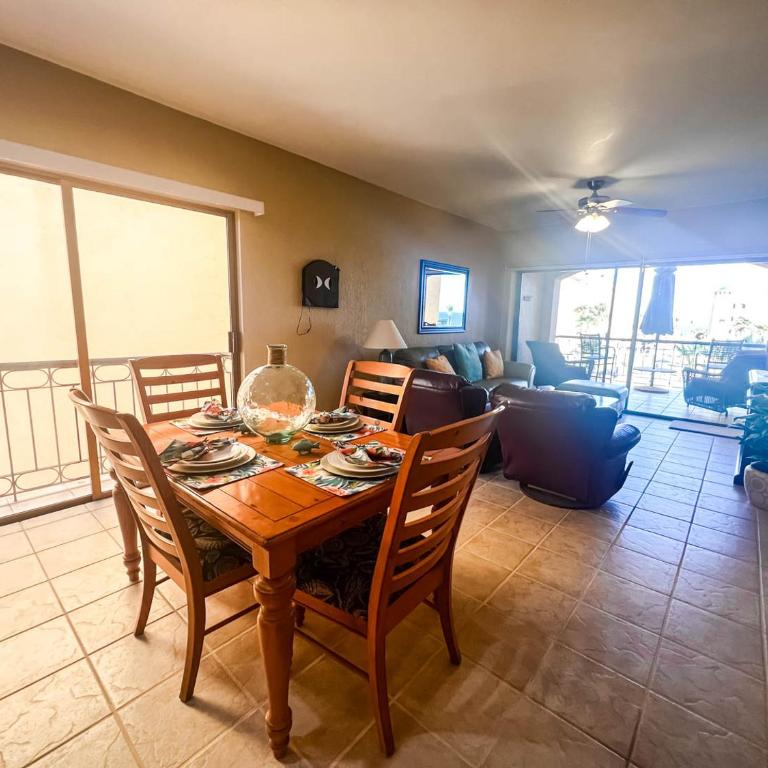 Sandy Beach Princesa B309 Ocean Front Resort - Two-Bedroom Apartment with Balcony and Sea View - 31