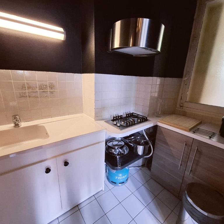 STUDIO avec MEZZANINE - Apartamento de 1 dormitorio - 9