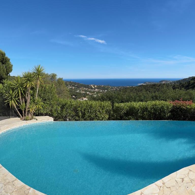 Villa Yasmine Cavalaire - Villa con vistas al mar - 6