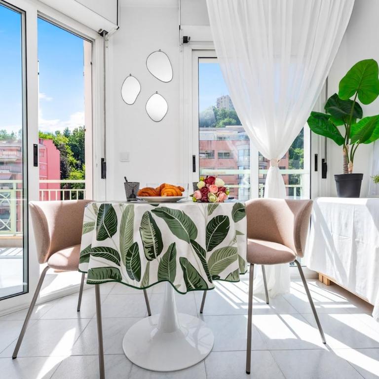 Bel appartement climatisé avec terrasse et piscine - Apartamento de 1 dormitorio con balcón - 2
