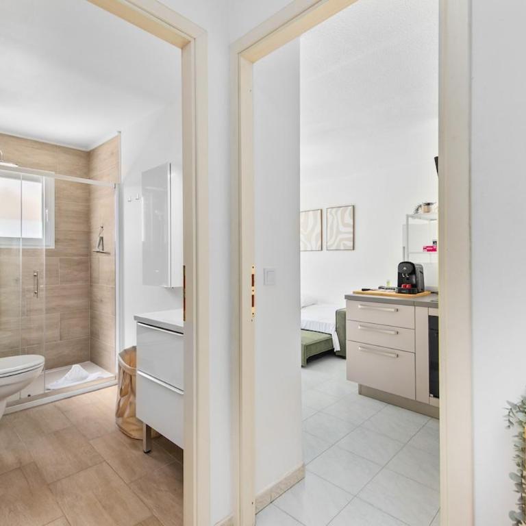 Bel appartement climatisé avec terrasse et piscine - Apartamento de 1 dormitorio con balcón - 20