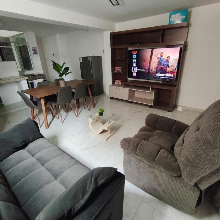 Casa GIGA 3 pisos - Apartamento - 1