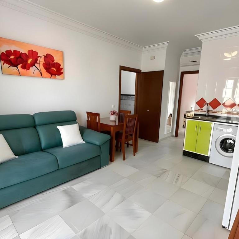 Alojamiento con balcon y espectaculares vistas al mar - Appartement - 5