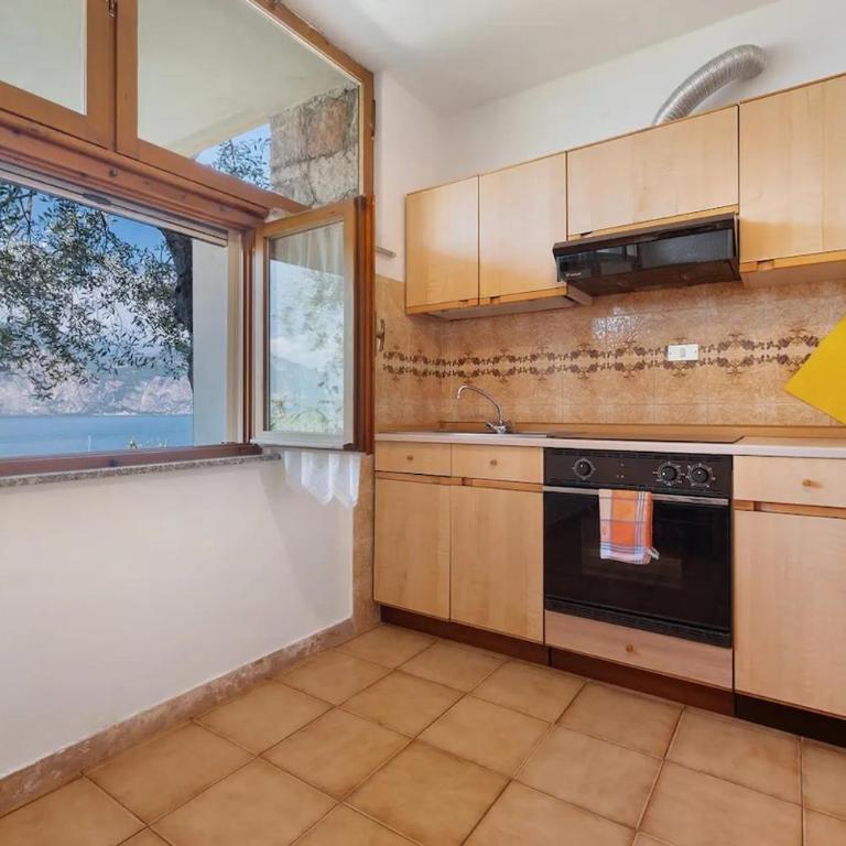 Garden Apartment with lake view - Appartamento con Terrazza - 26