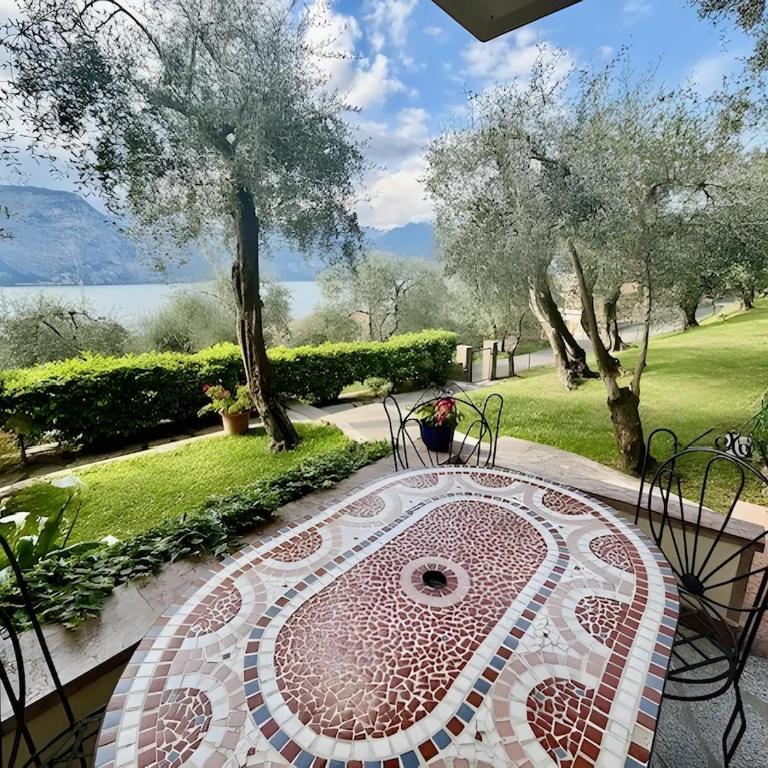 Garden Apartment with lake view - Appartamento con Terrazza - 23