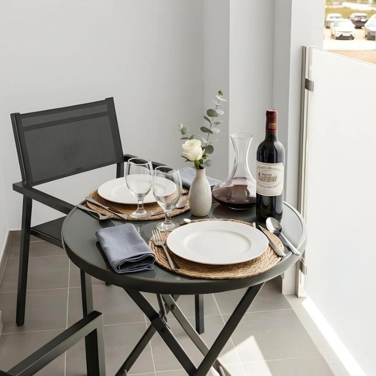 Alojamiento con balcon y espectaculares vistas al mar - Appartement - 8