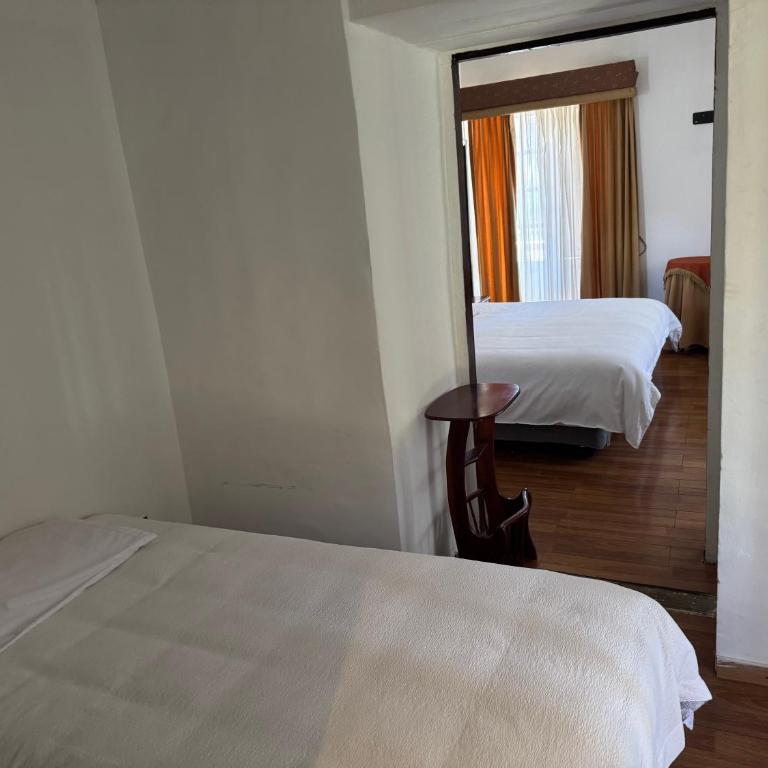 Mansión del Parque by CS - Deluxe Double Room (2 Adults + 1 Child) - 3
