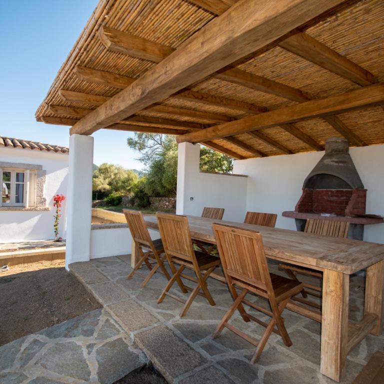Villa Li Celvi - by Nord Est Coast - Three-Bedroom Villa - 4