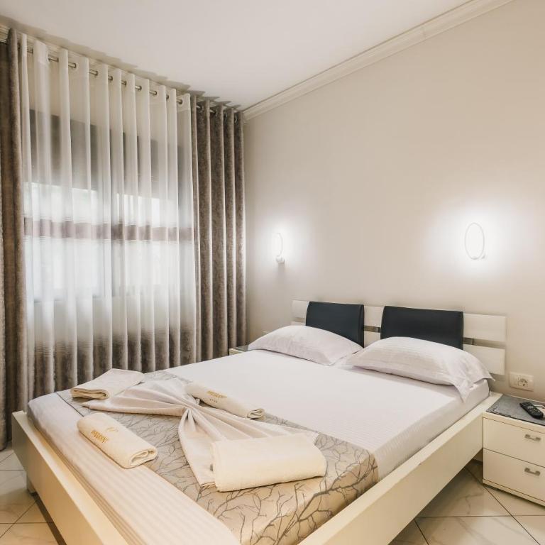 APART-HOTEL PRESiDENT 2 - One-Bedroom Apartment with Balcony - 1