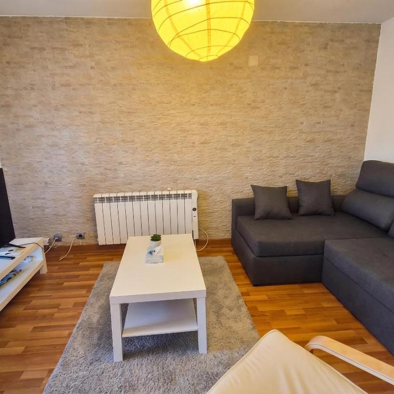 Acogedor Bungalow con Piscina Inmersión - Bungalow - 40