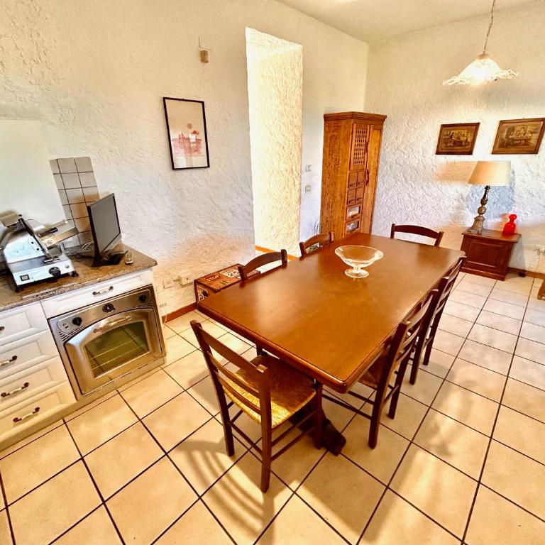 BILO BELVEDERE SX - Bilocale con giardino, wifi e vista mare - Appartamento con 1 Camera da Letto - 5