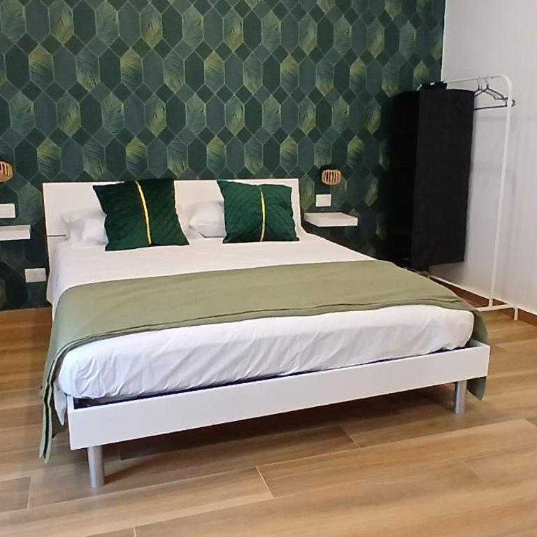 Dama's house downtown - Two-Bedroom Apartment - 22