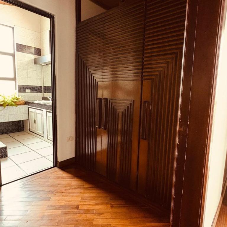 Duplex apartment near Solca, Quito-Norte - Apartamento de 3 dormitorios - 5