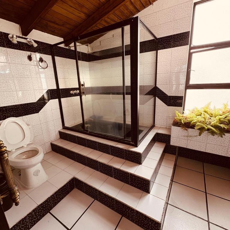 Duplex apartment near Solca, Quito-Norte - Apartamento de 3 dormitorios - 10