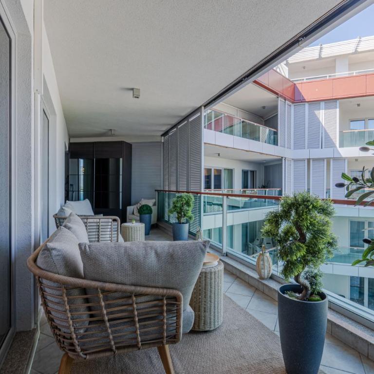 Sea view new luxury apartment 100m from the beach - Two-Bedroom Apartment - 9