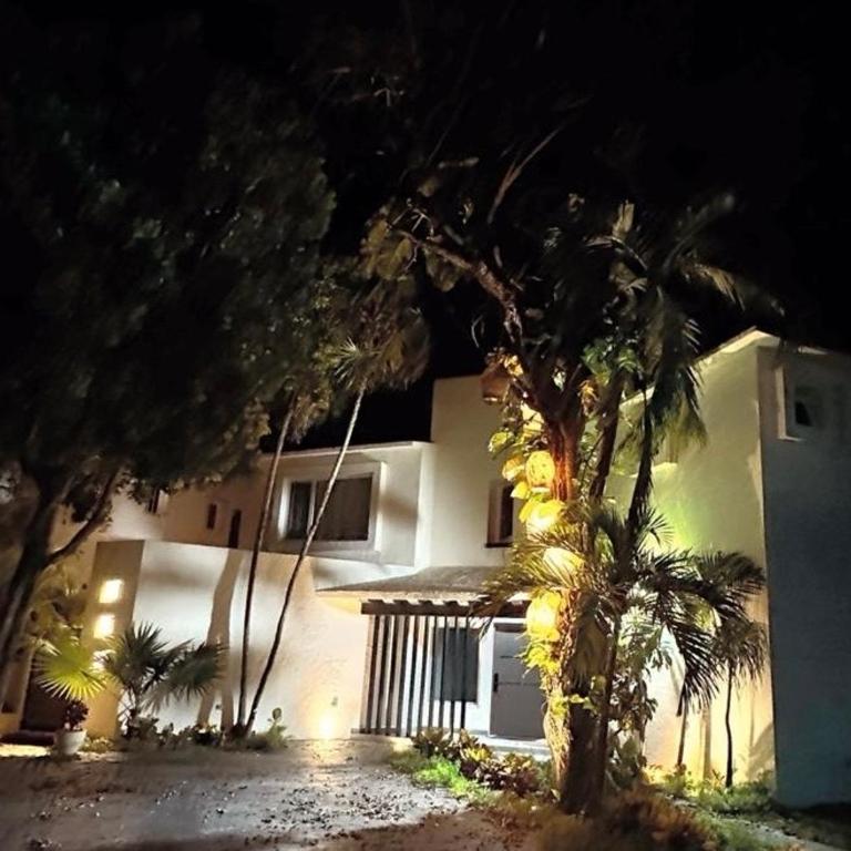 Arboleda - Four-Bedroom House - 2