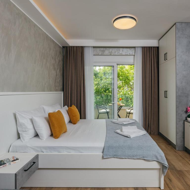 Apartments Via Mare - Triple Studio with Balcony - 9