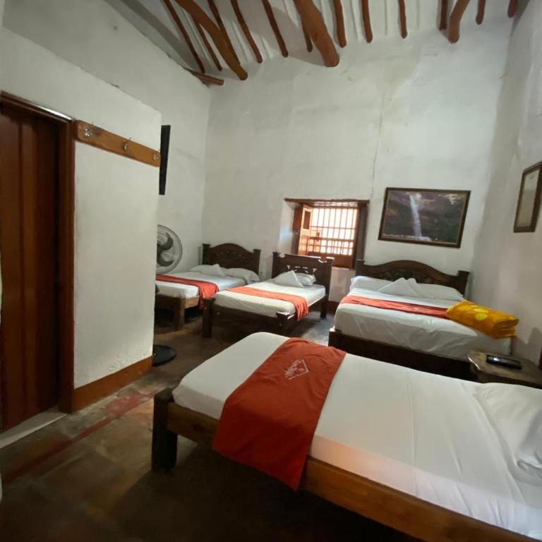 Hotel Casa Posada Don Chepe - Habitación Familiar con baño privado - 3