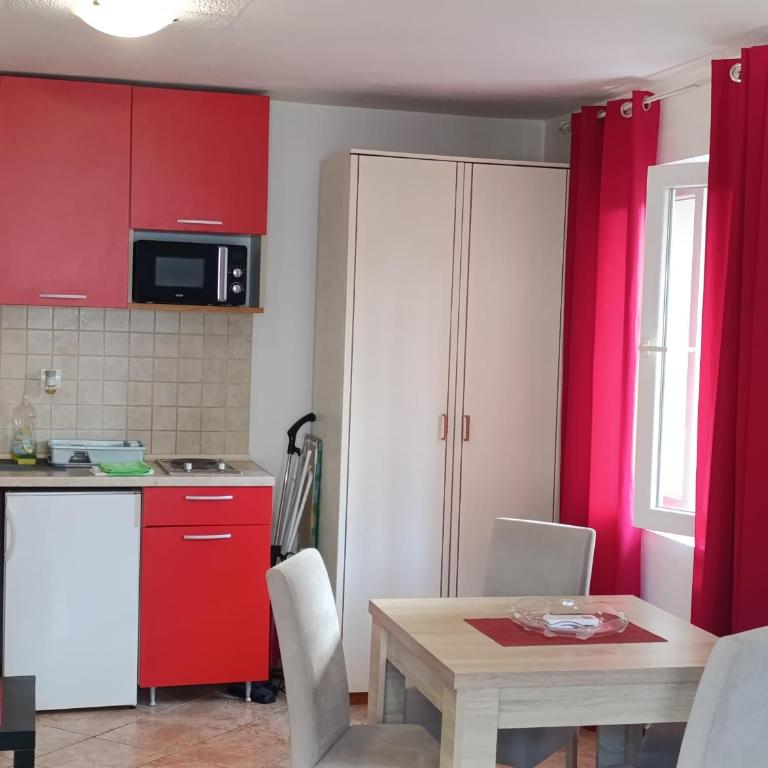 Apartment near the beach with sea view - Apartman sa 1 Spavaćom Sobom - 14