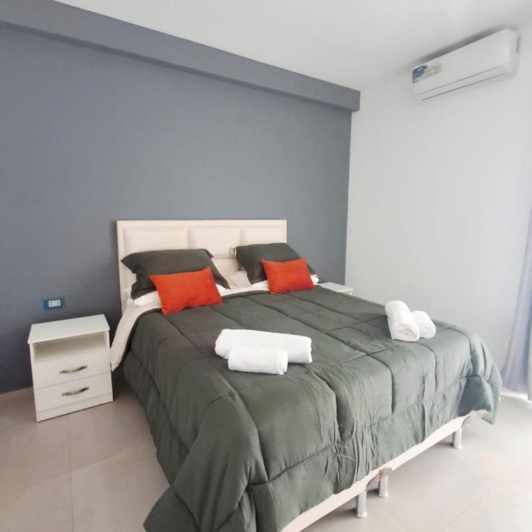 I2 Acogedor y Equipado Dpto 1 Dormitorio Zona Norte Te espera - One-Bedroom Apartment - 1