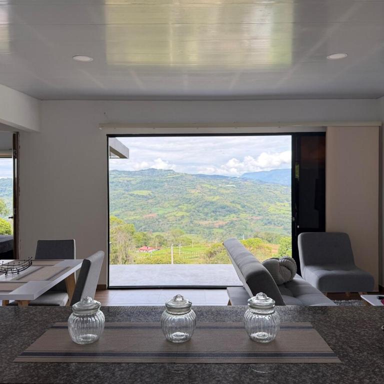 Altavista Cabin Rest House - One-Bedroom House - 22