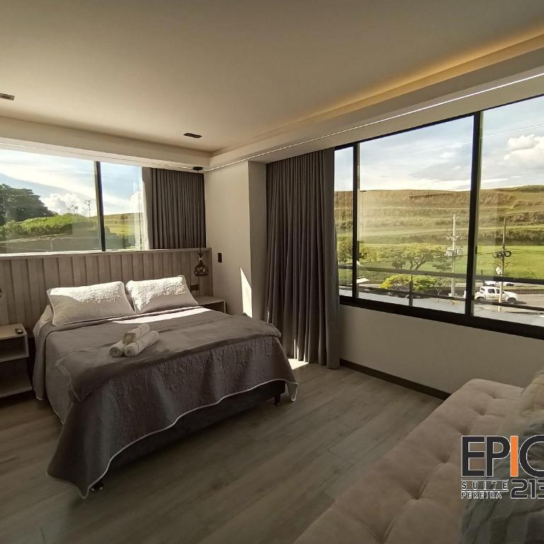 Epic Suite 213 Deluxe Airport Family 2Room 6Pax - Two-Bedroom Suite - 12
