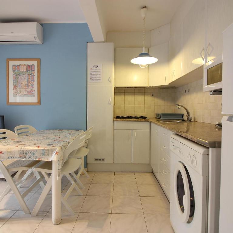 Apartamento céntrico en Empuriabrava, a 600m de la playa, con balcón y aire acondicionado. - ES-228-188 - Appartement - 17