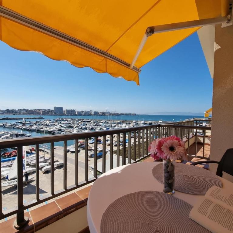 Estudio con terraza cerca de la playa en L'Escala - HISP-236-149 - Studio - 1