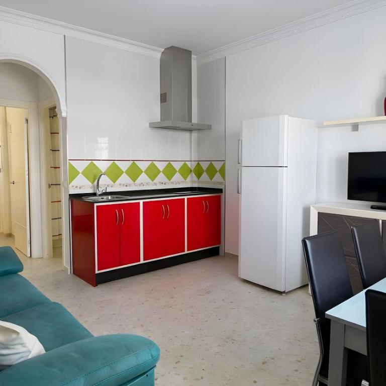 Apartamento con Aire Acondicionado y WiFi a Pasos de la Playa - Apartment - 1
