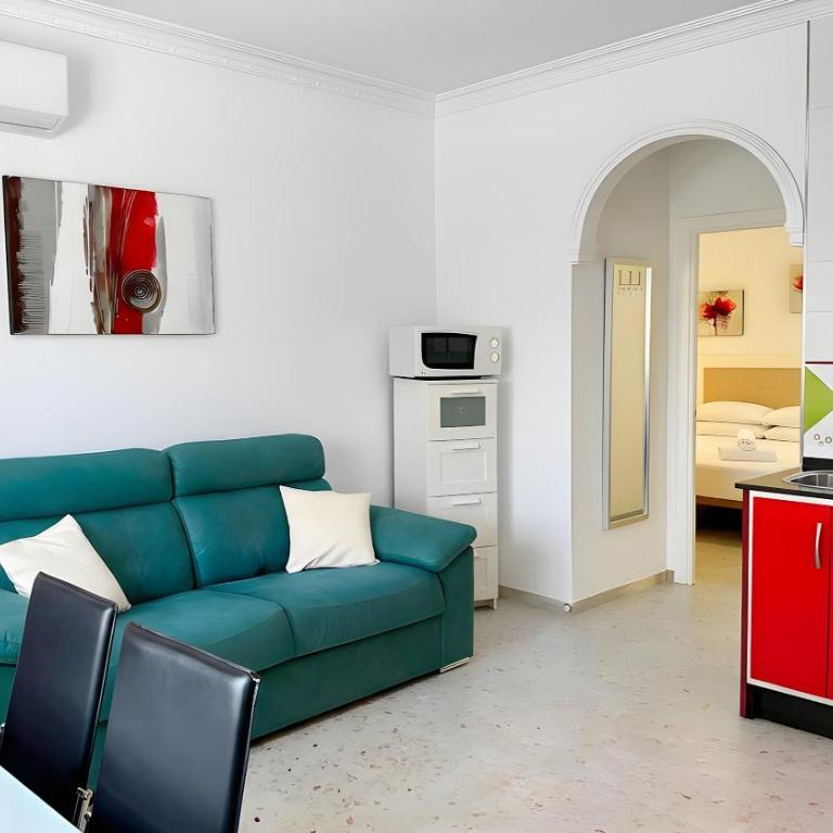 Apartamento con Aire Acondicionado y WiFi a Pasos de la Playa - Apartment - 3