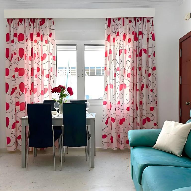 Apartamento con Aire Acondicionado y WiFi a Pasos de la Playa - Apartment - 10